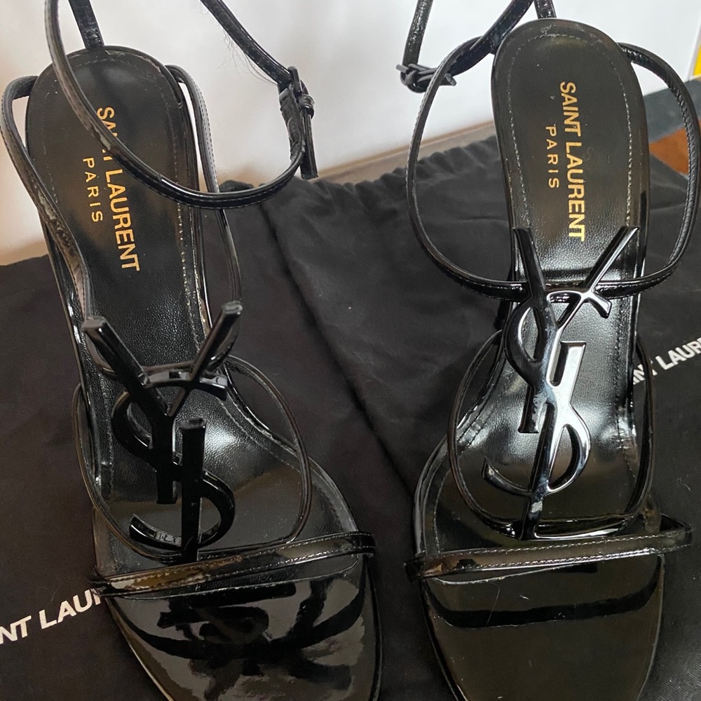 💸 SOLD 💸 YSL Cassandra Strappy Heel Sandal Pumps